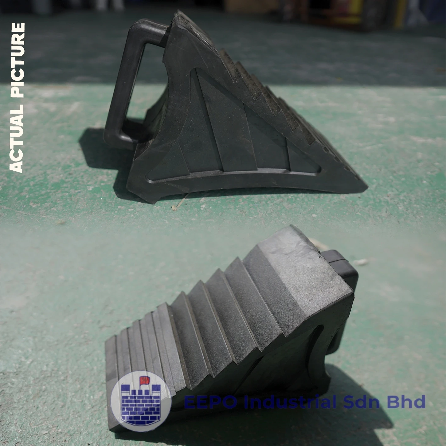Rubber Wheel Chock - Image 4